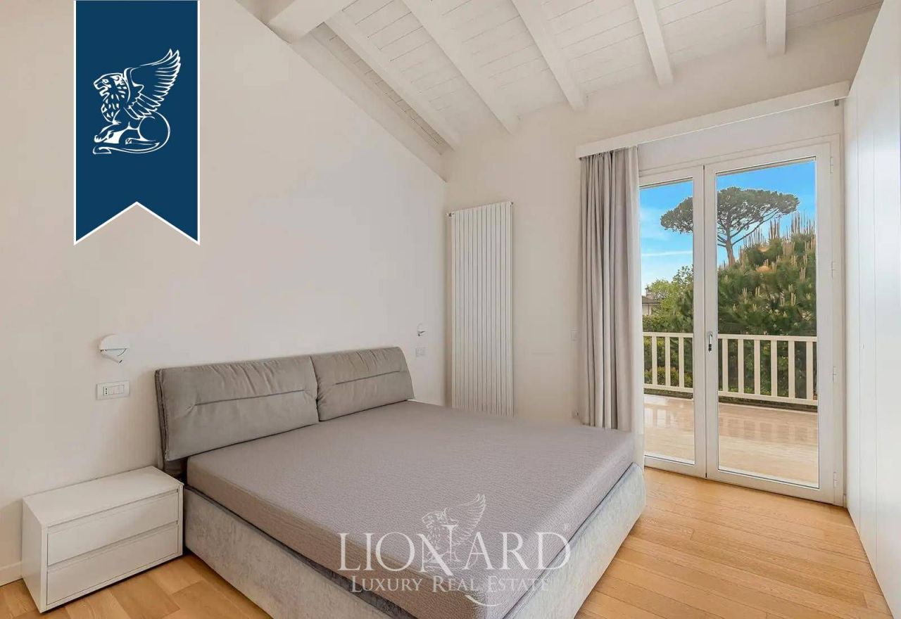 Villa a Forte dei Marmi, Italia, 250 m² - foto 18