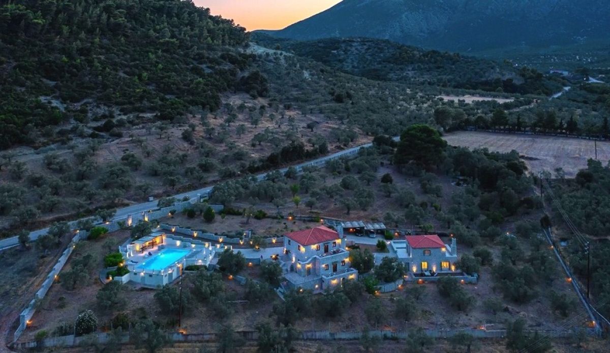 Casa en Peloponeso, Grecia, 420 m² - imagen 8