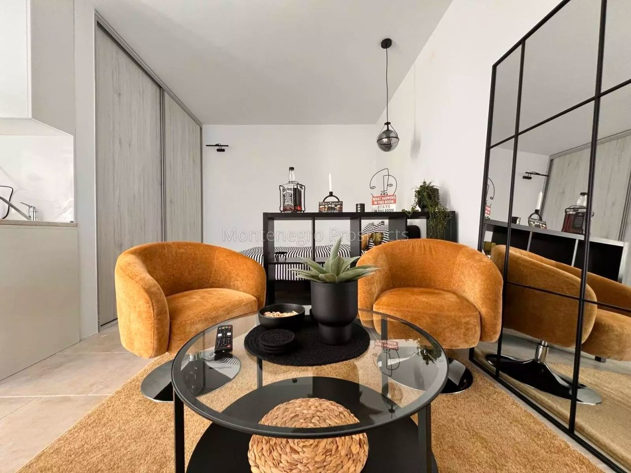 Apartment in Ljuta, Montenegro, 23 m² - picture 2