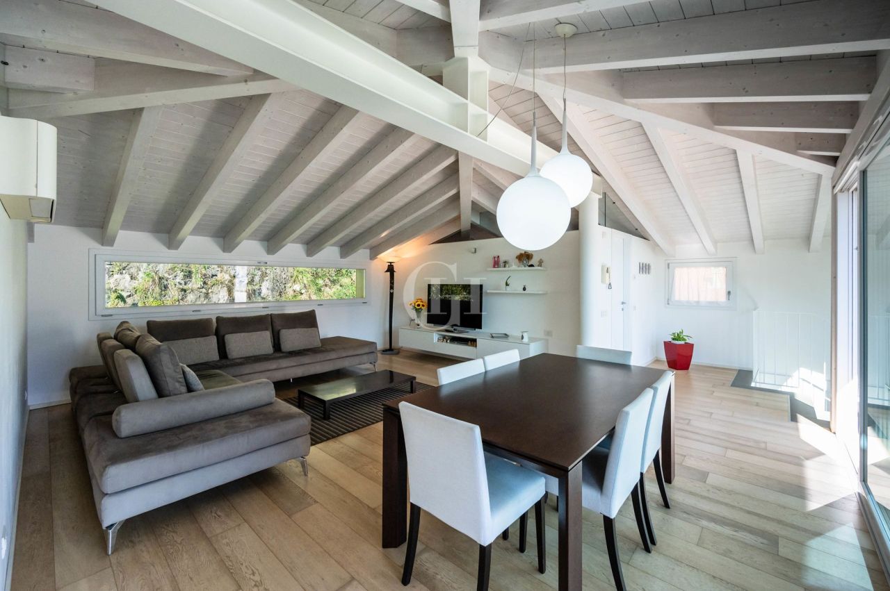 Villa in Iseosee, Italien, 350 m² - Foto 4