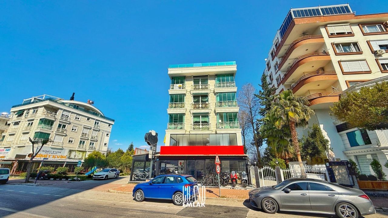 Commercial property in Antalya, Turkey, 450 m² - picture 3