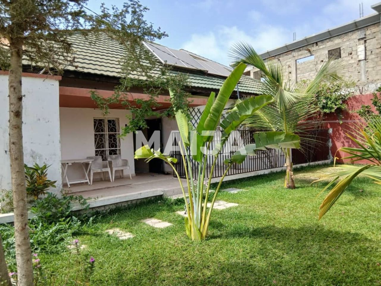 Casa Brufut, Gambia, 105 m² - imagen 1