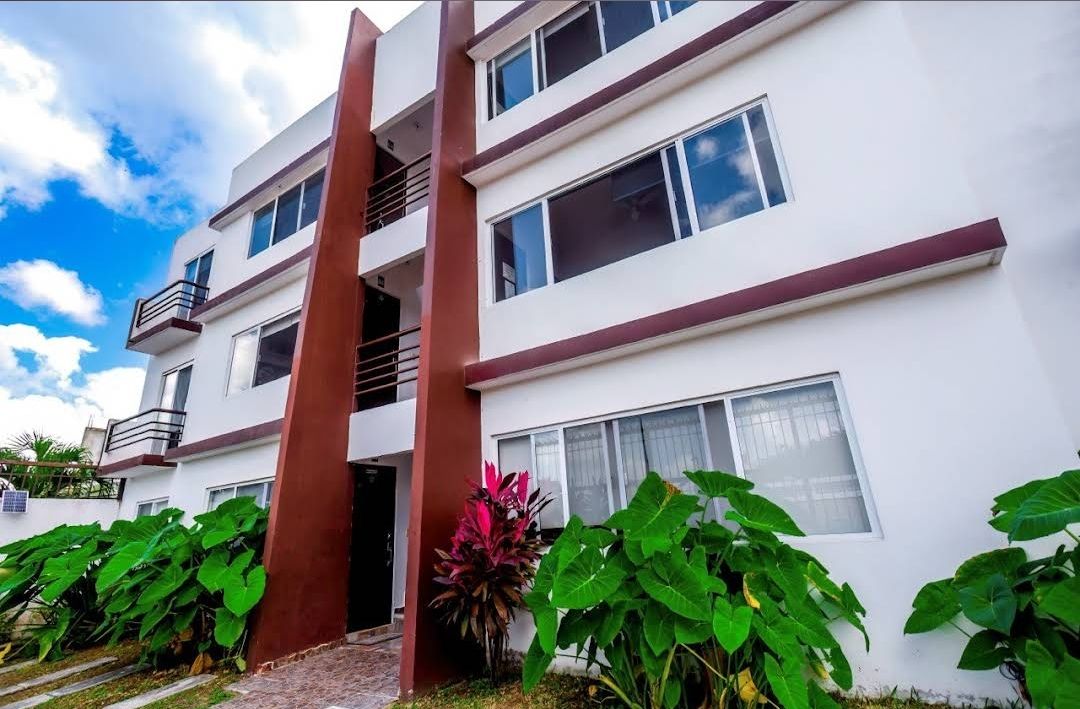 Hotel Plajya Del Karmen, Mexico, 1 440 m² - imagen 1