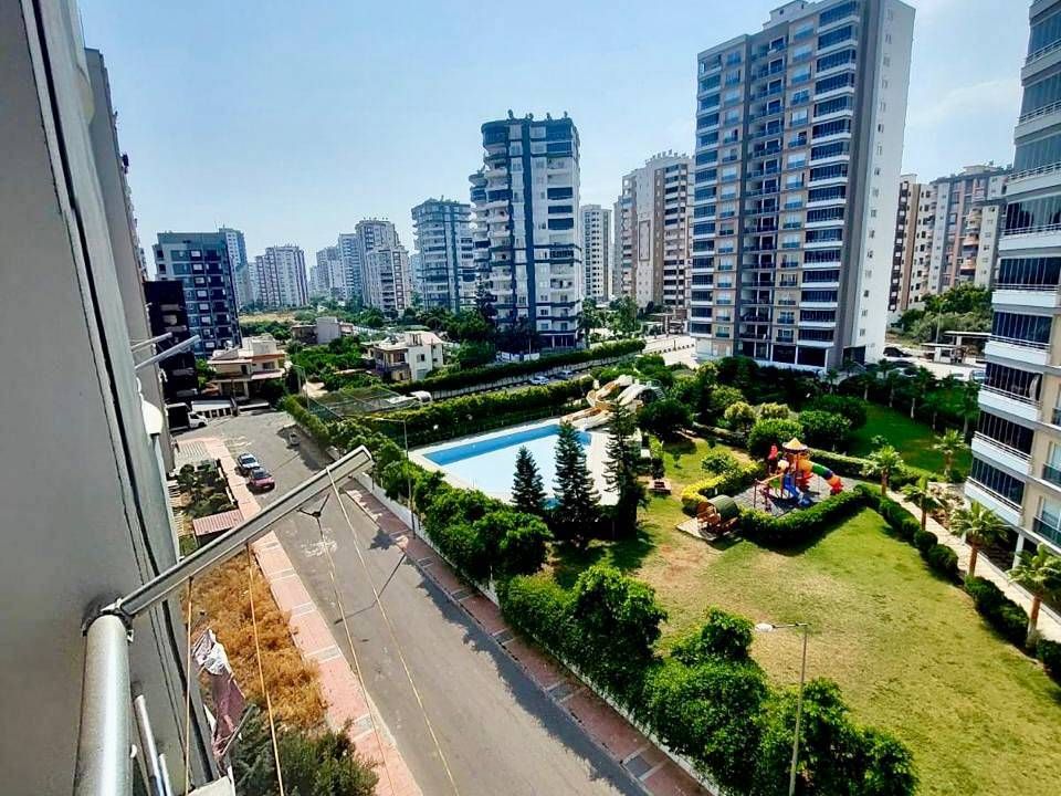 Appartement à Mersin, Turquie, 180 m² - image 1
