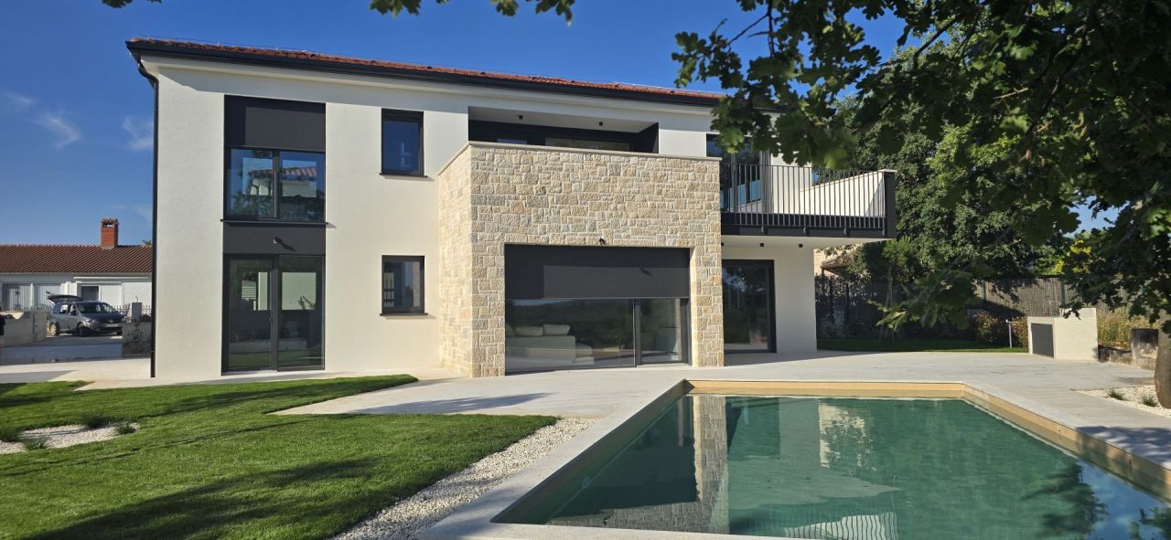 Villa en Poreč, Croacia, 168 m² - imagen 1
