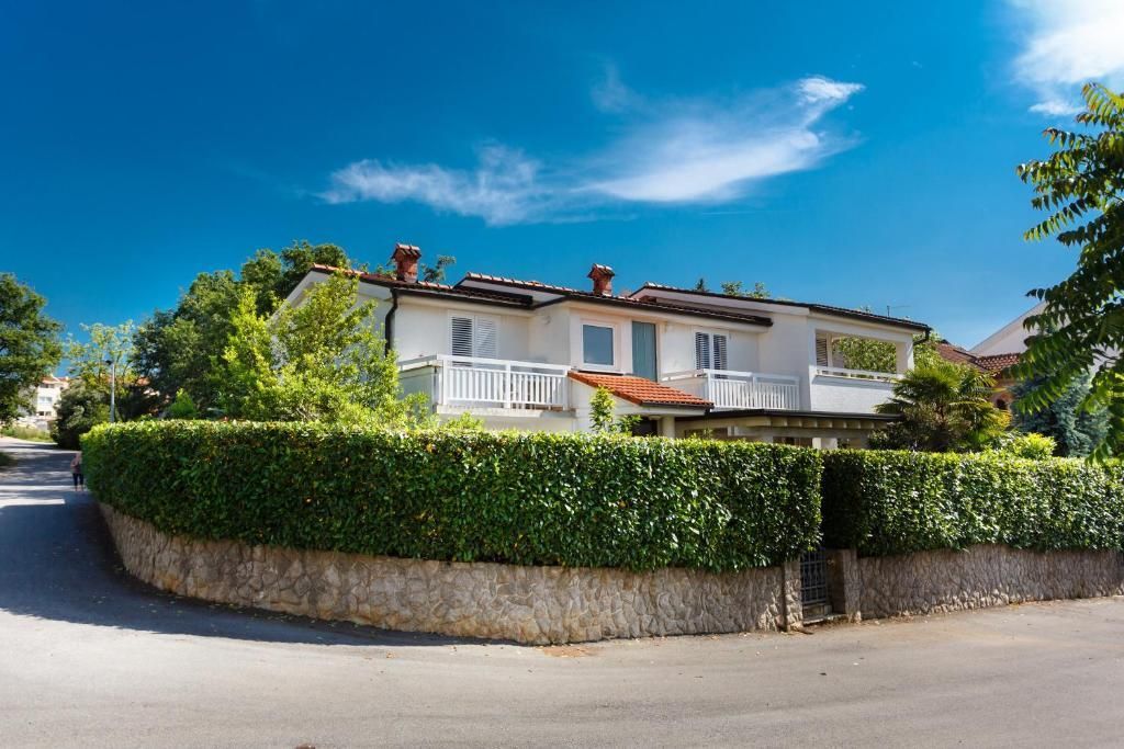Hotel Malinska, Kroatien, 350 m² - Foto 1