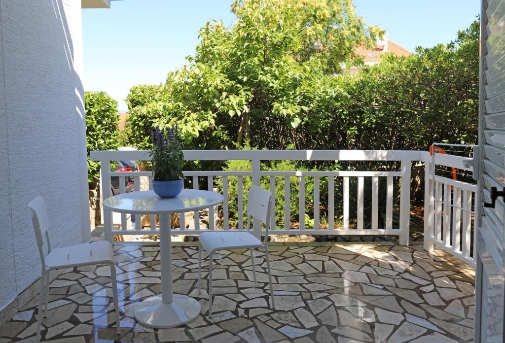 Hôtel Malinska, Croatie, 350 m² - image 3