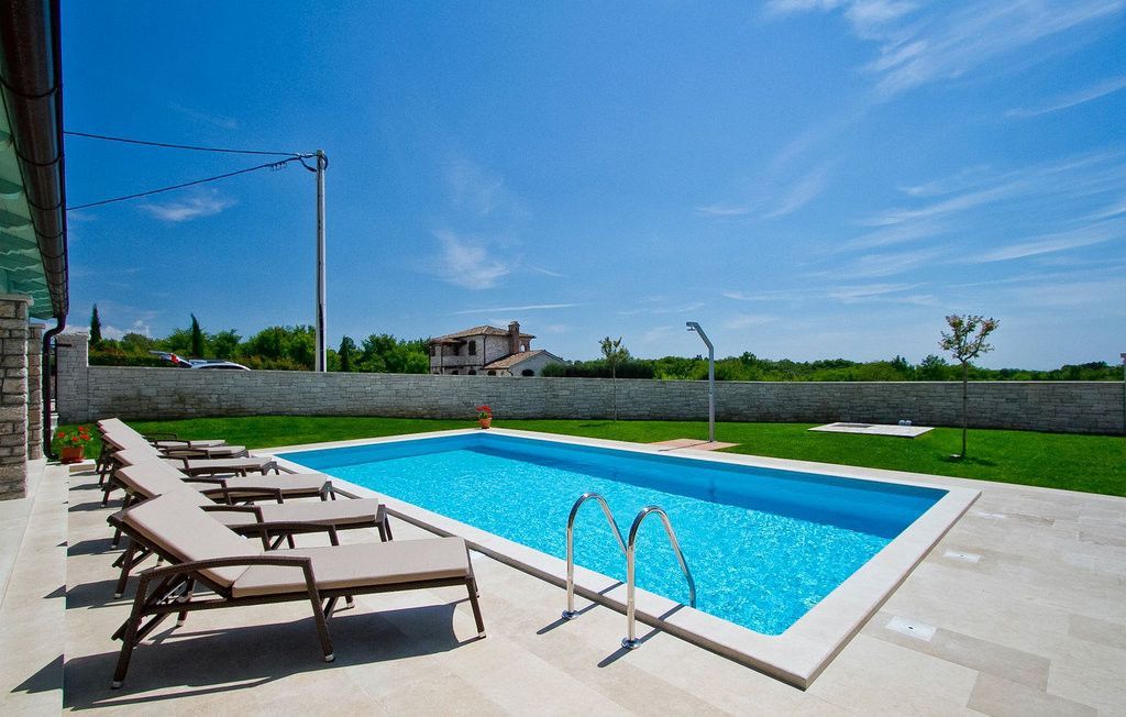 Villa en Tinjan, Croacia, 230 m² - imagen 6