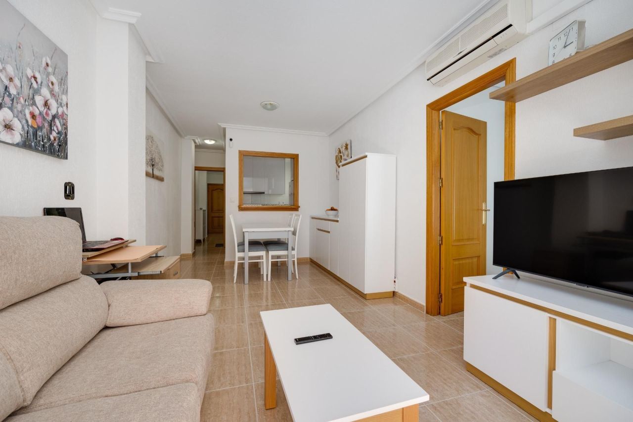 Wohnung in Torrevieja, Spanien, 49 m² - Foto 1