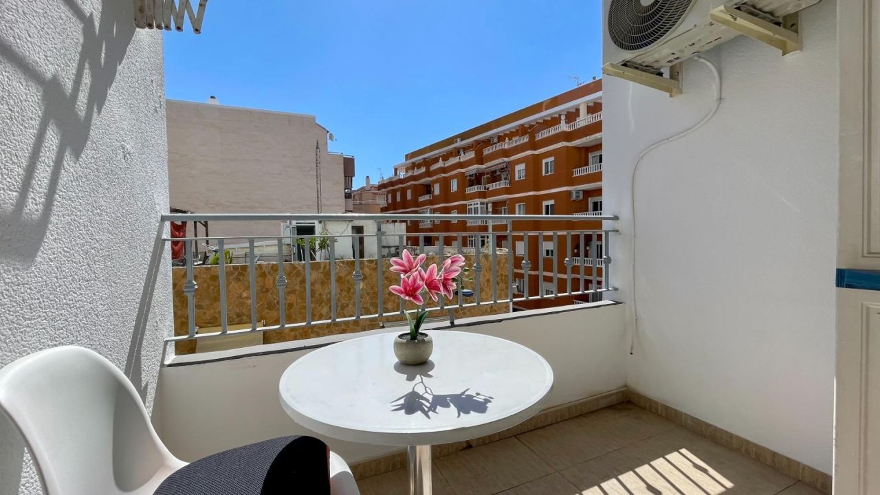 Appartamento a Torrevieja, Spagna, 64 m² - foto 3