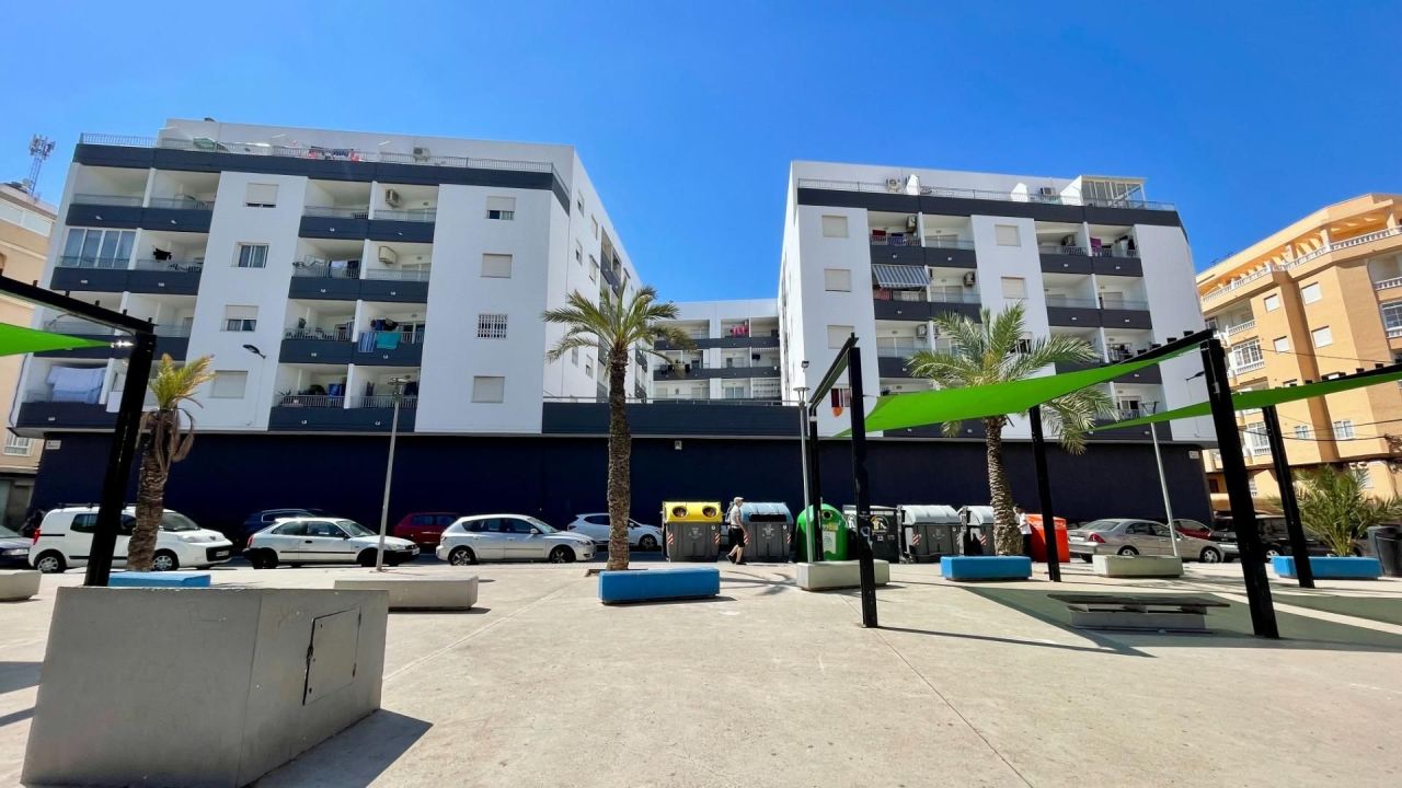Wohnung in Torrevieja, Spanien, 64 m² - Foto 1