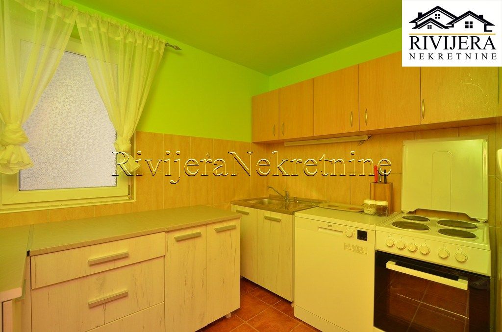 Flat in Herceg-Novi, Montenegro, 53 m² - picture 3