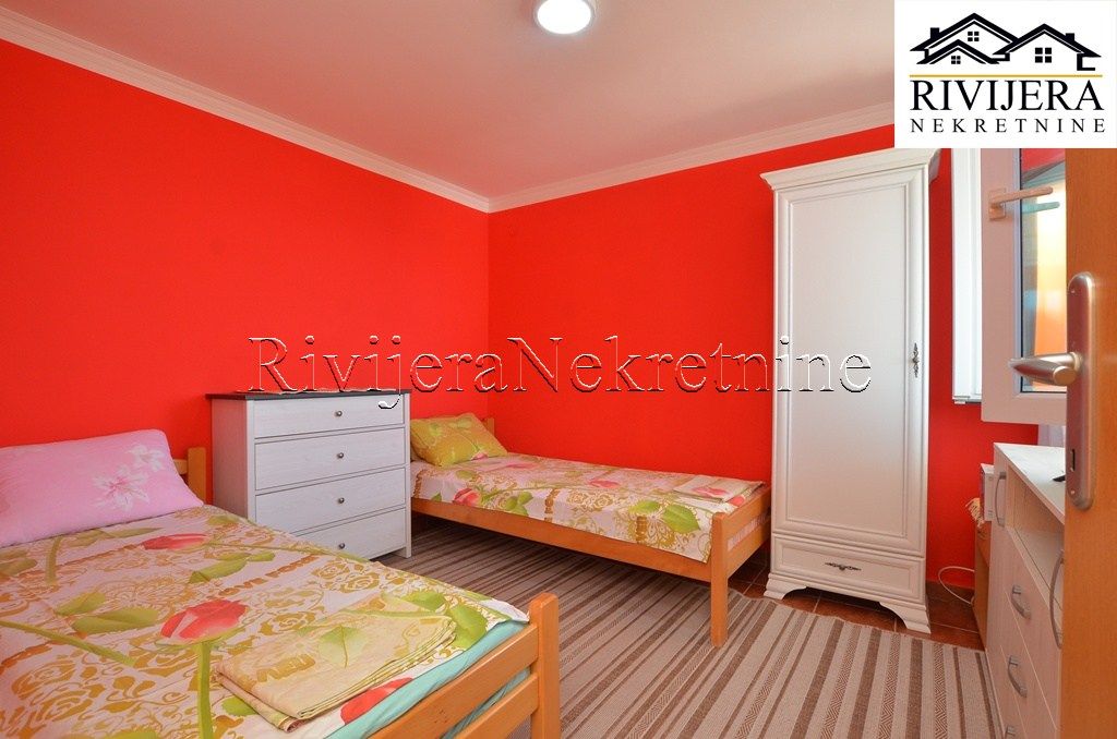 Flat in Herceg-Novi, Montenegro, 53 m² - picture 4