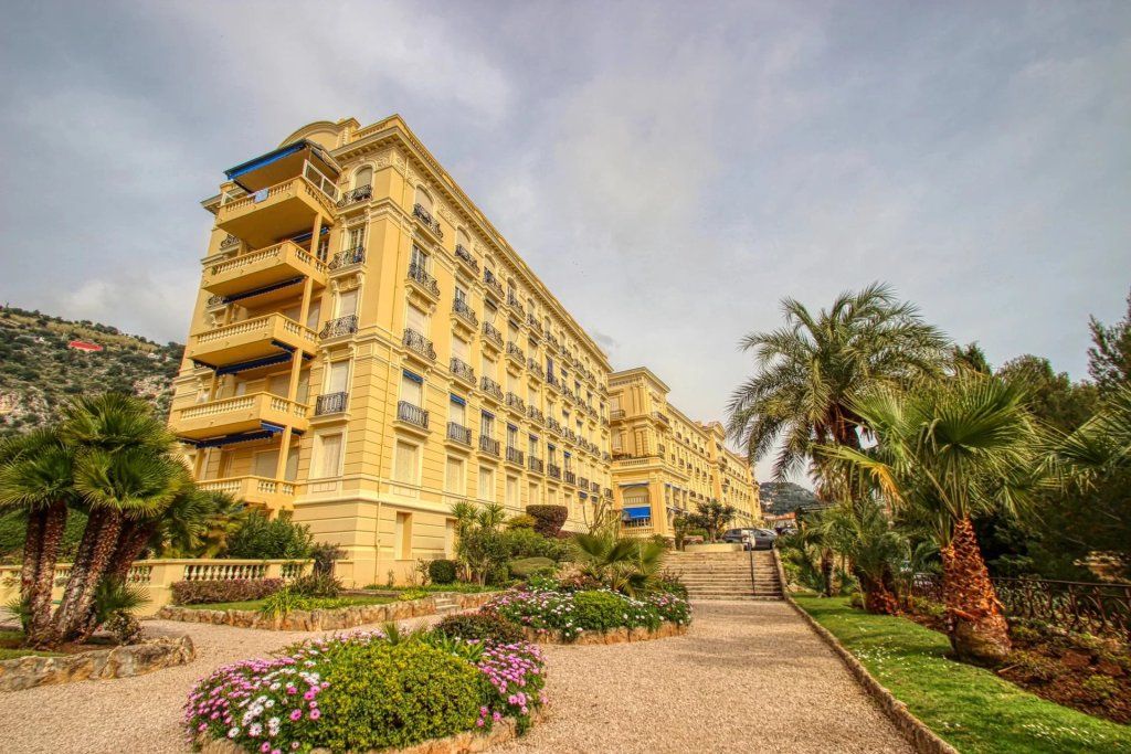 Apartment in Cap d'Ail, France, 65 m² - picture 2