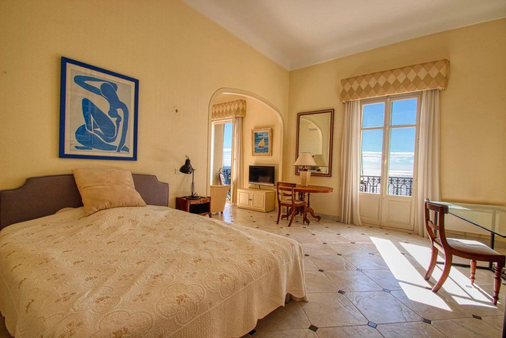 Apartment in Cap d'Ail, France, 65 m² - picture 12