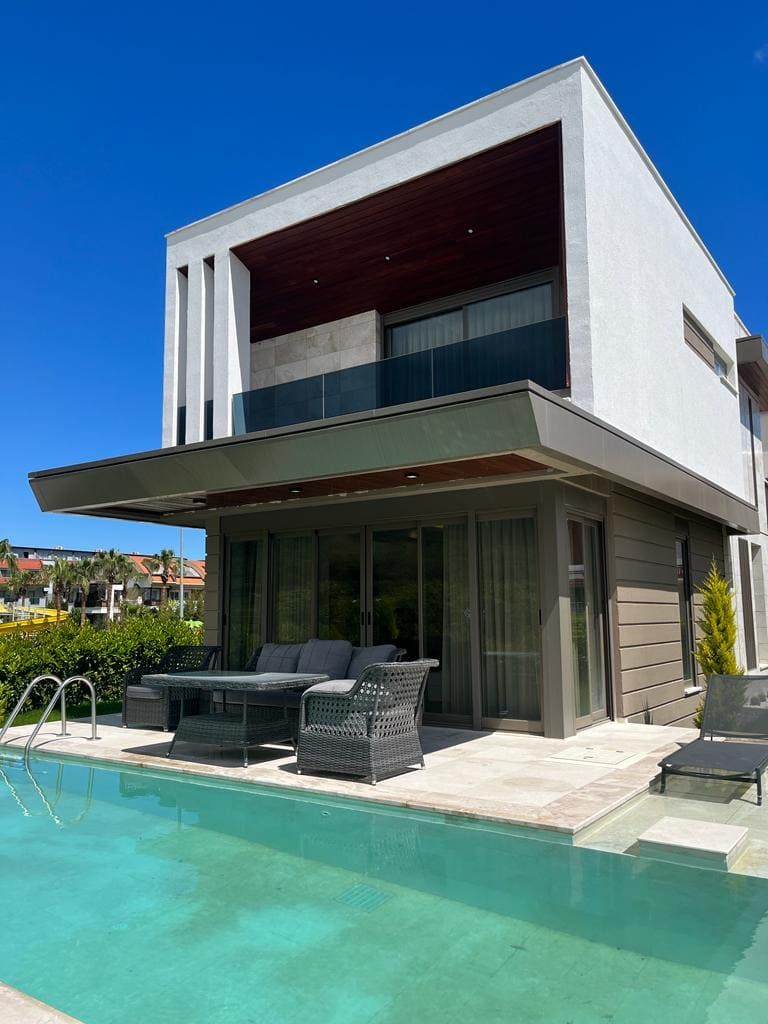 Villa in Kemer, Türkei, 115 m² - Foto 1