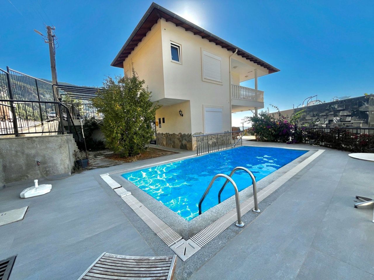 Villa à Alanya, Turquie, 182 m² - image 1