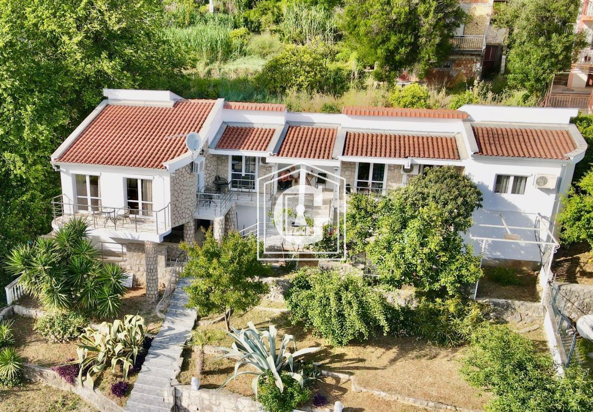 Villa a Bar, Montenegro, 142 m² - foto 9