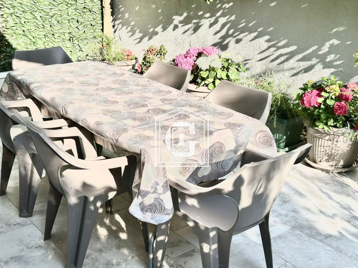 Apartamento en Budva, Montenegro, 88 m² - imagen 15