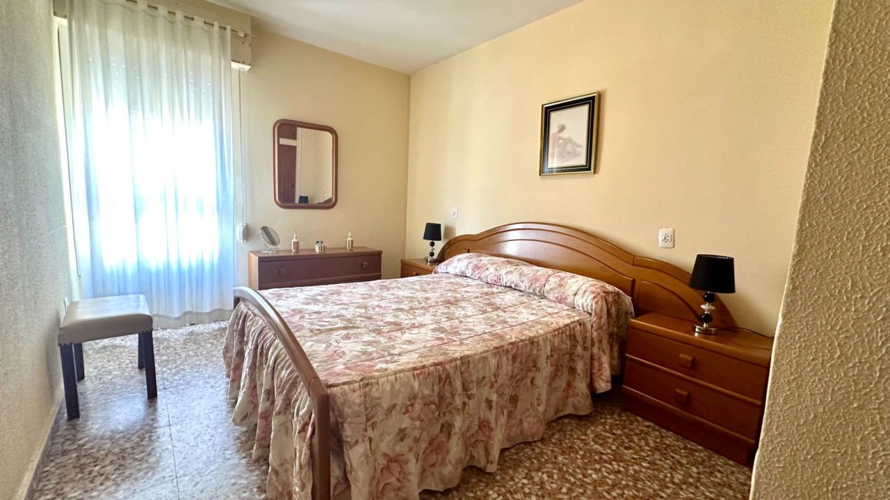 Apartment in Guardamar del Segura, Spain, 100 m² - picture 14