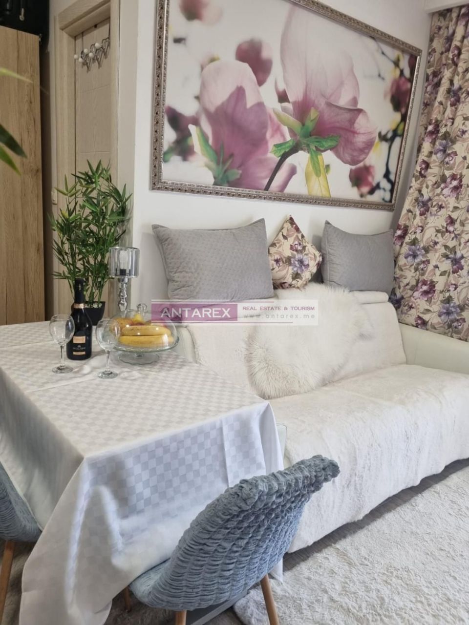 Apartment in Becici, Montenegro, 24 m² - picture 2