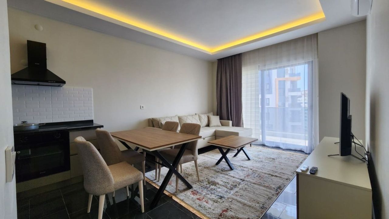 Flat in Alanya, Turkey, 60 m² - picture 1