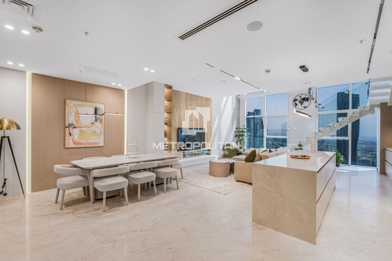 Apartamento en Dubái, EAU, 236 m² - imagen 1