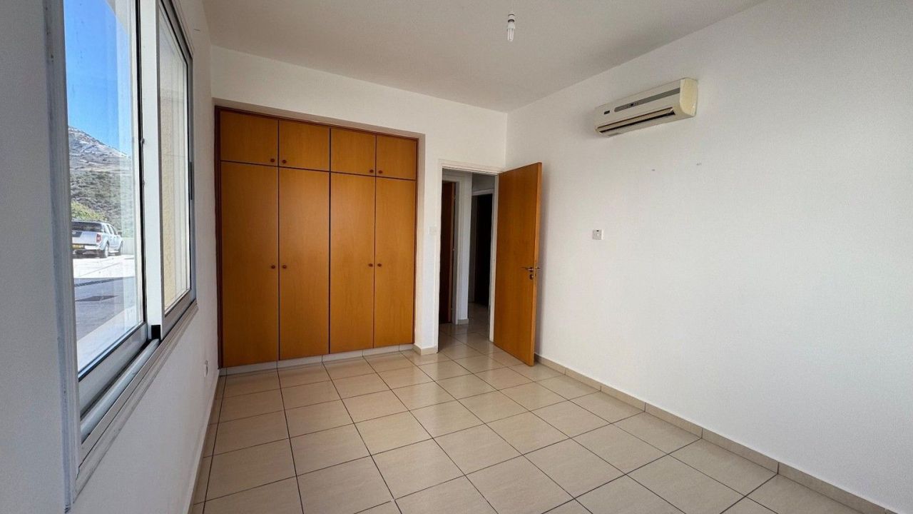 Apartment in Paphos, Cyprus, 102 m² - picture 16