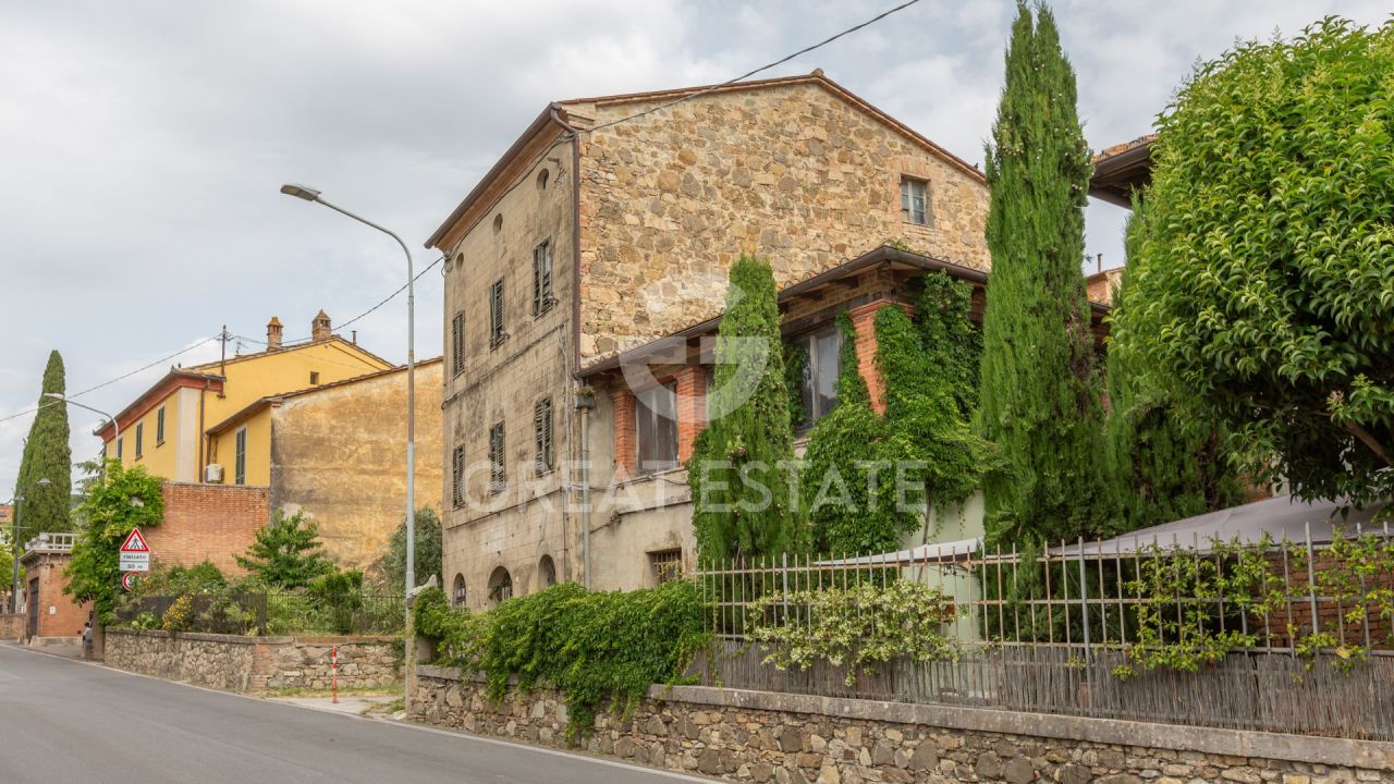 Apartment in Cetona, Italy, 481.85 m² - picture 1