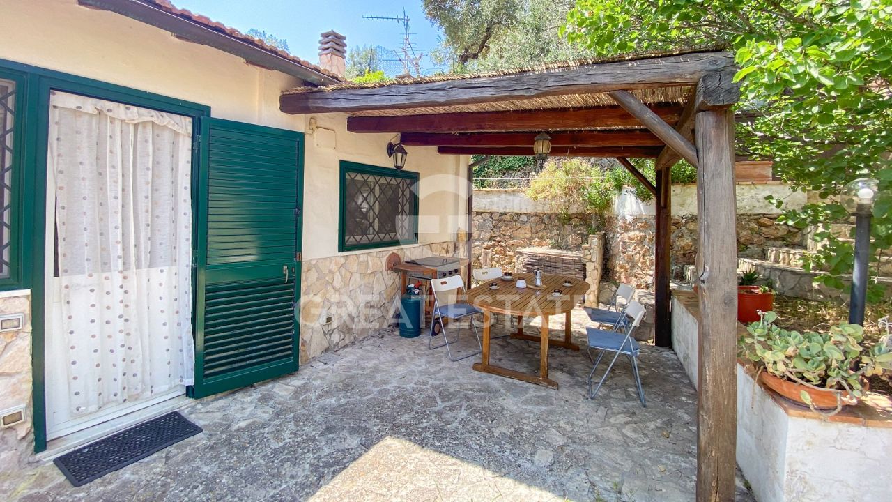 Villa à Monte Argentario, Italie, 72.5 m² - image 6