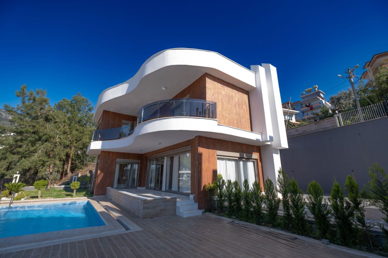 Villa in Alanya, Turkey, 260 m² - picture 1