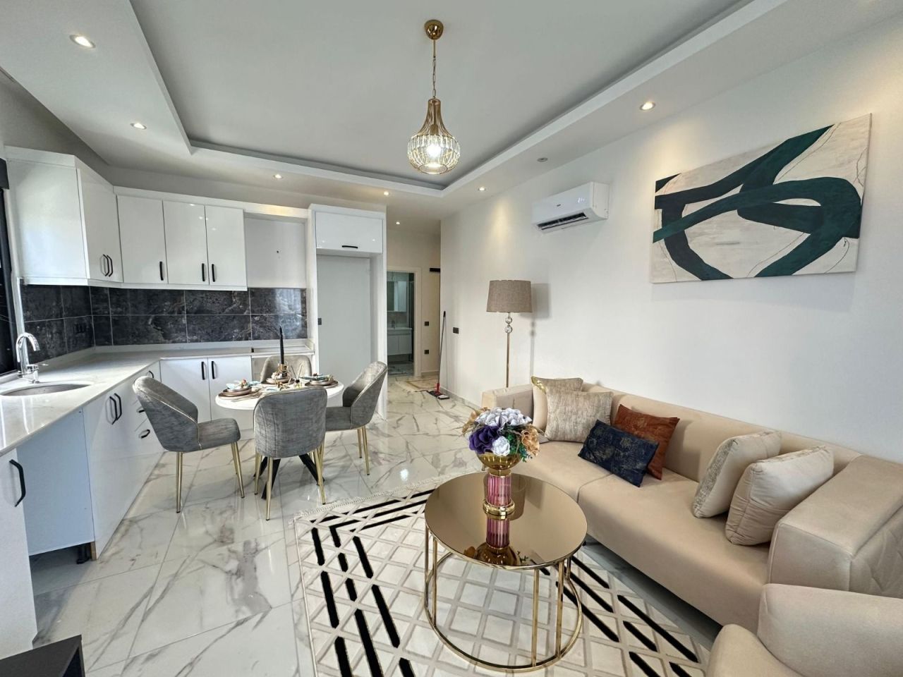 Piso en Alanya, Turquia, 55 m² - imagen 1