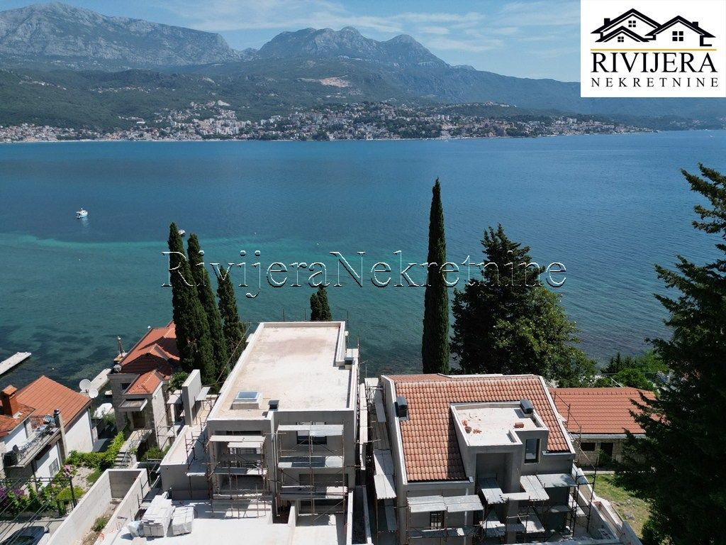 Villa in Herceg-Novi, Montenegro, 430 m² - picture 6