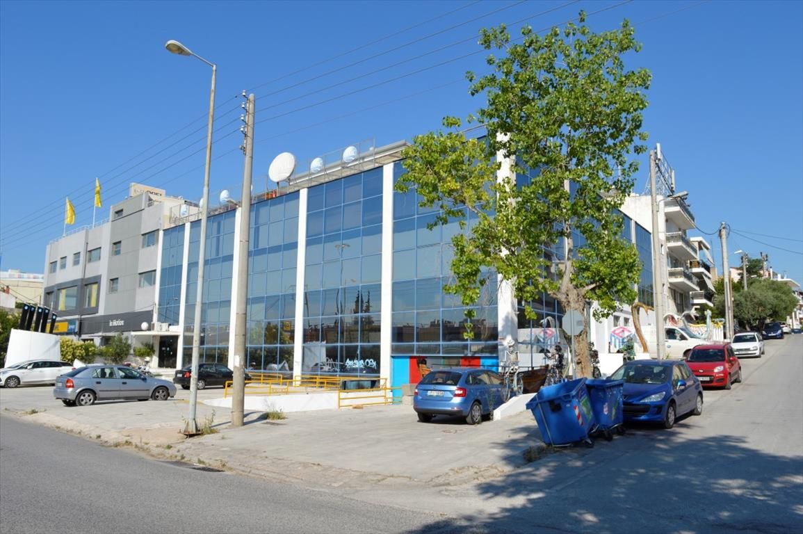 Propiedad comercial en Atenas, Grecia, 2 800 m² - imagen 1