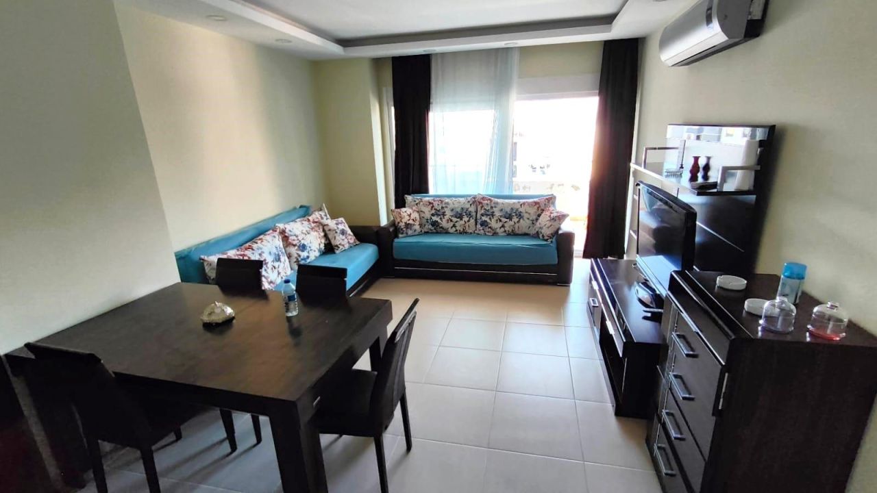 Flat in Alanya, Turkey, 76 m² - picture 1