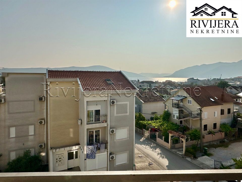Appartement à Tivat, Monténégro, 81 m² - image 13