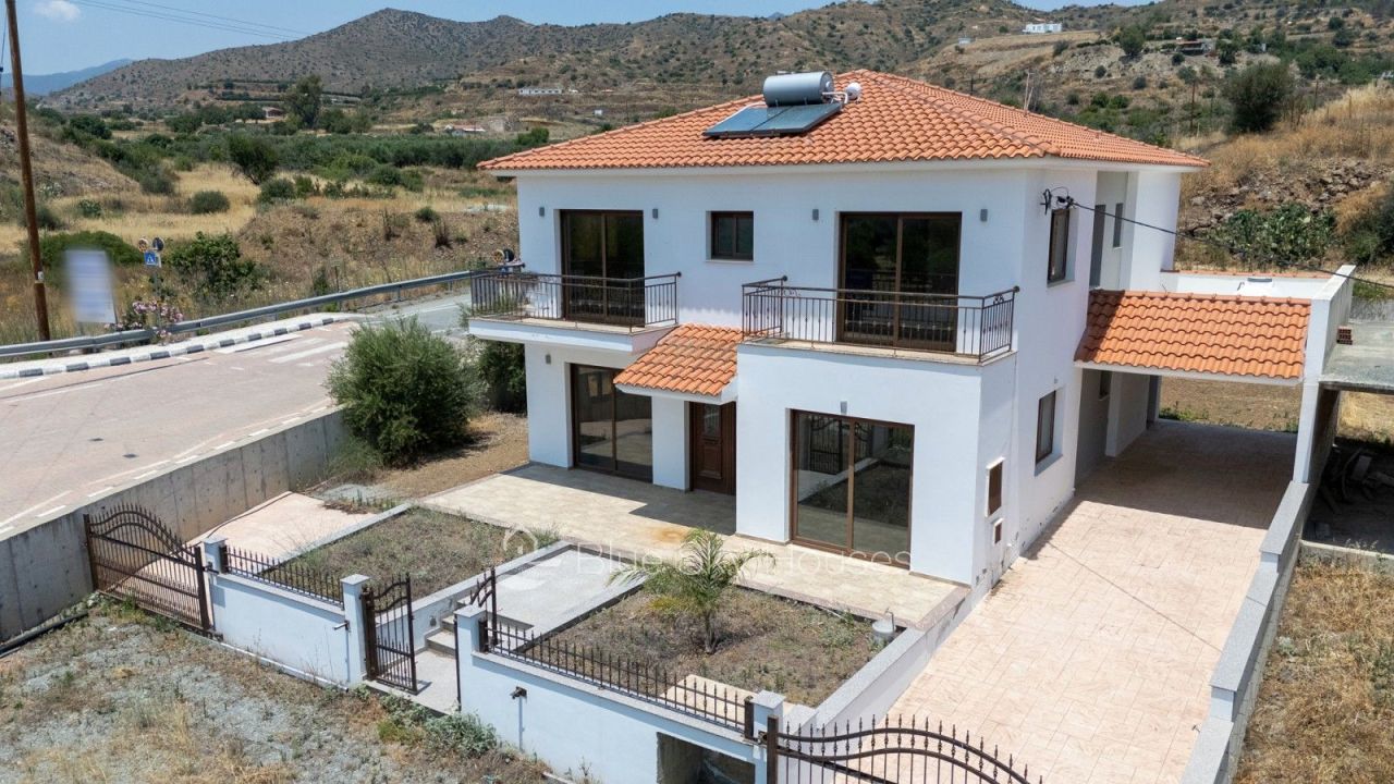Villa in Limassol, Zypern, 280 m² - Foto 1