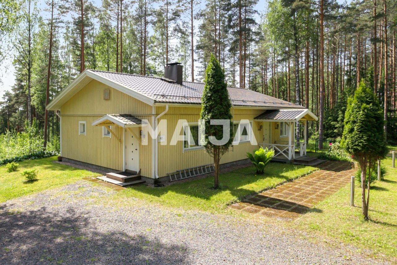 Haus in Lohja, Finnland, 125.5 m² - Foto 1