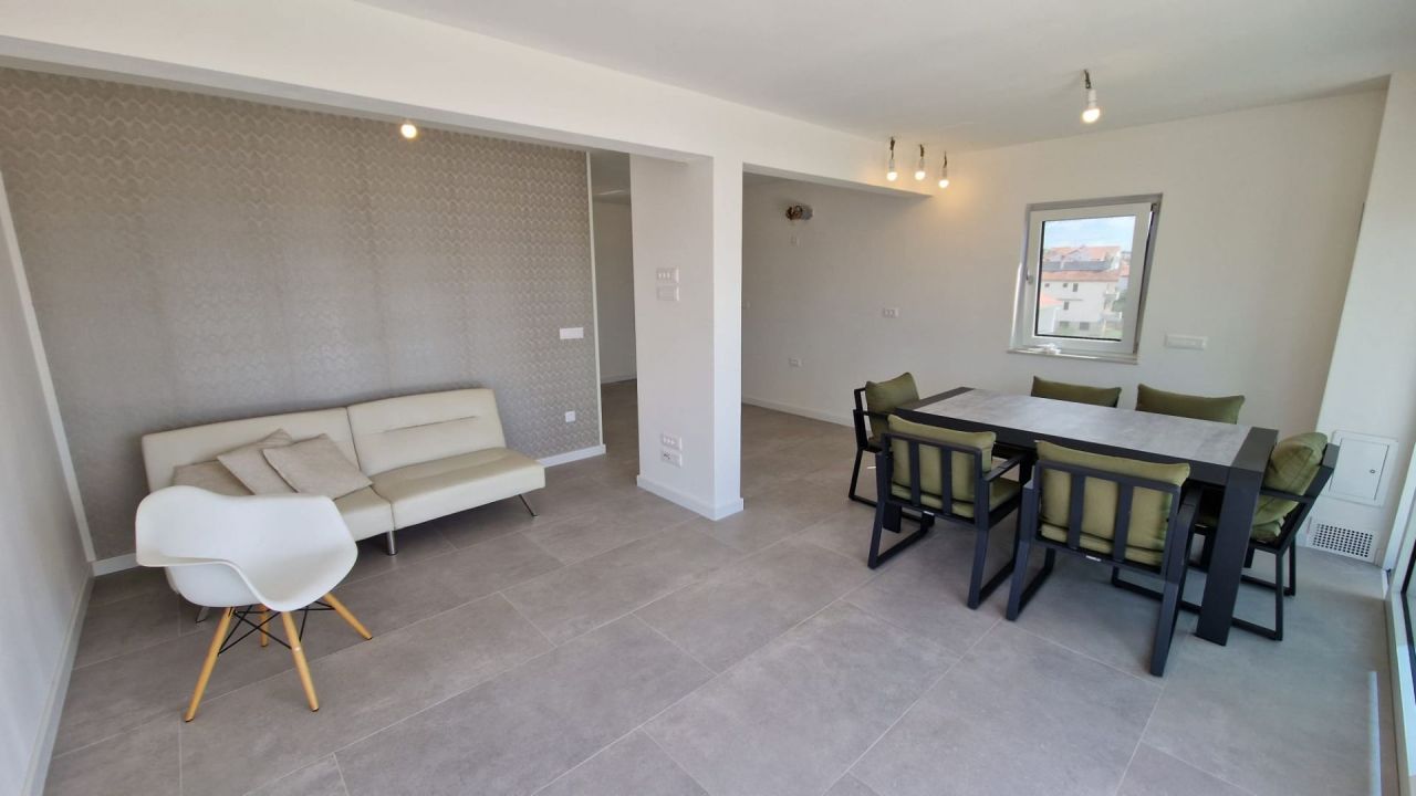 Apartamento en Zadar, Croacia, 130 m² - imagen 7