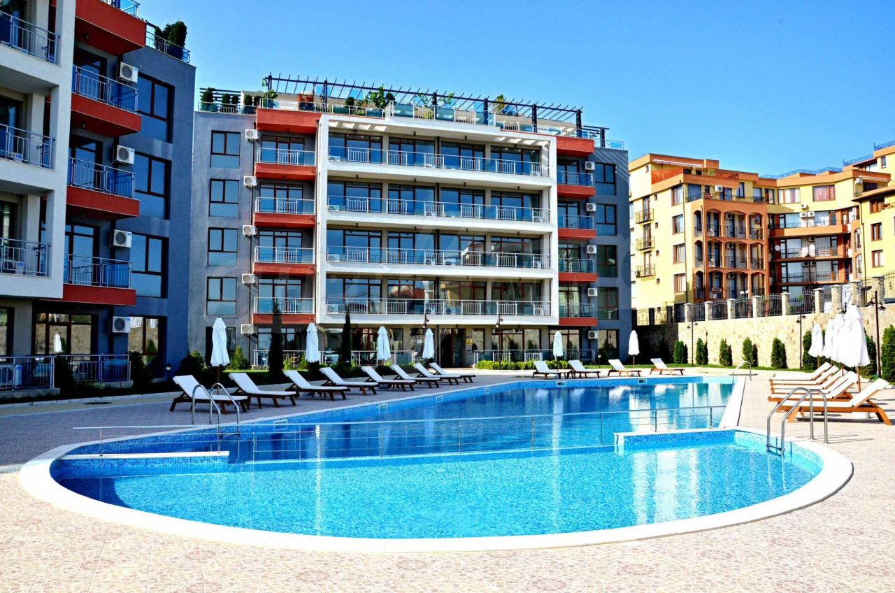 Apartment in Sveti Vlas, Bulgaria, 58 m² - picture 1