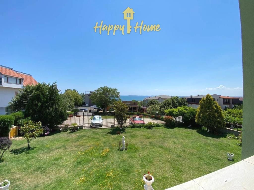Piso en Sveti Vlas, Bulgaria, 104 m² - imagen 1