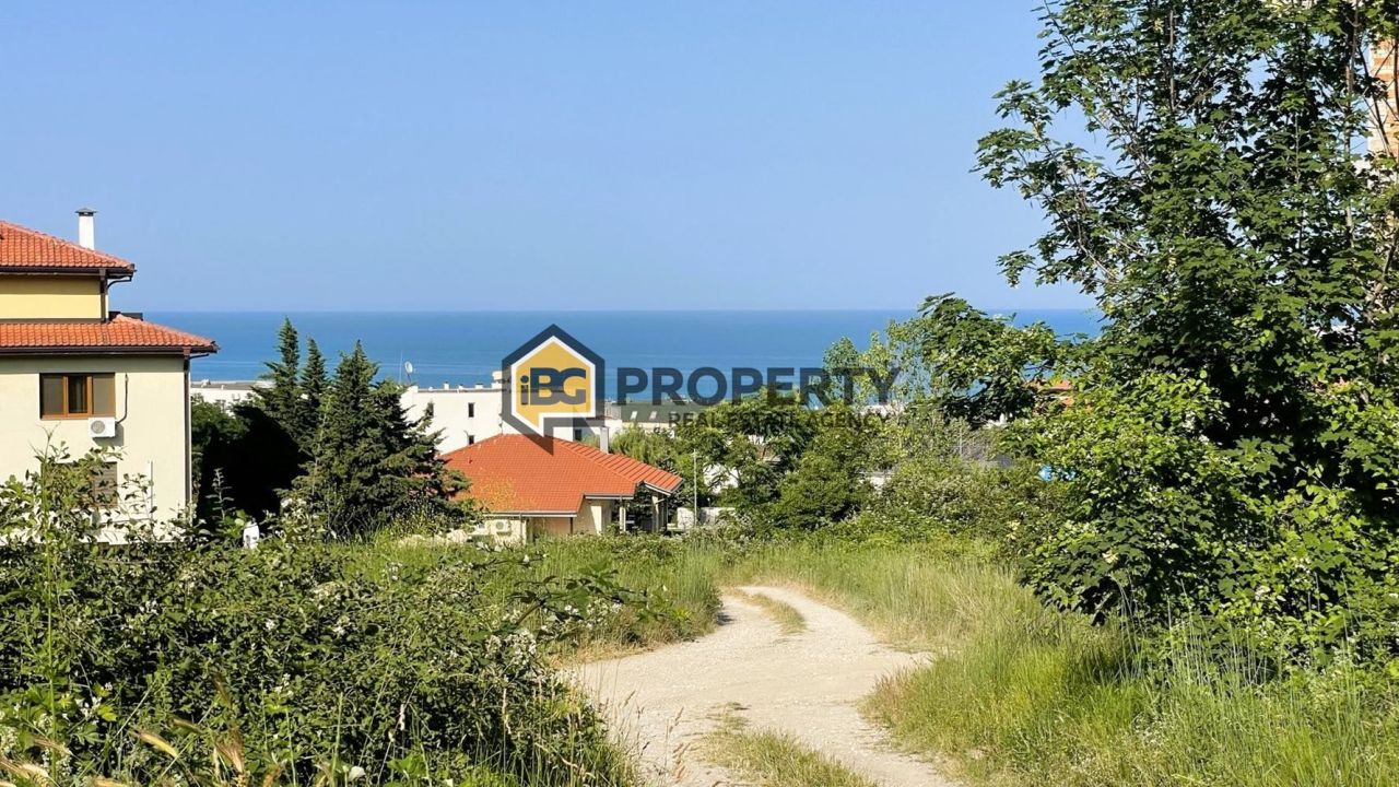 Land in Byala, Bulgaria, 478 m² - picture 1