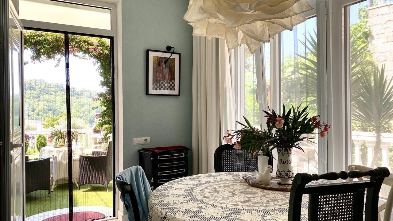 Wohnung in Petrovac, Montenegro, 46 m² - Foto 1
