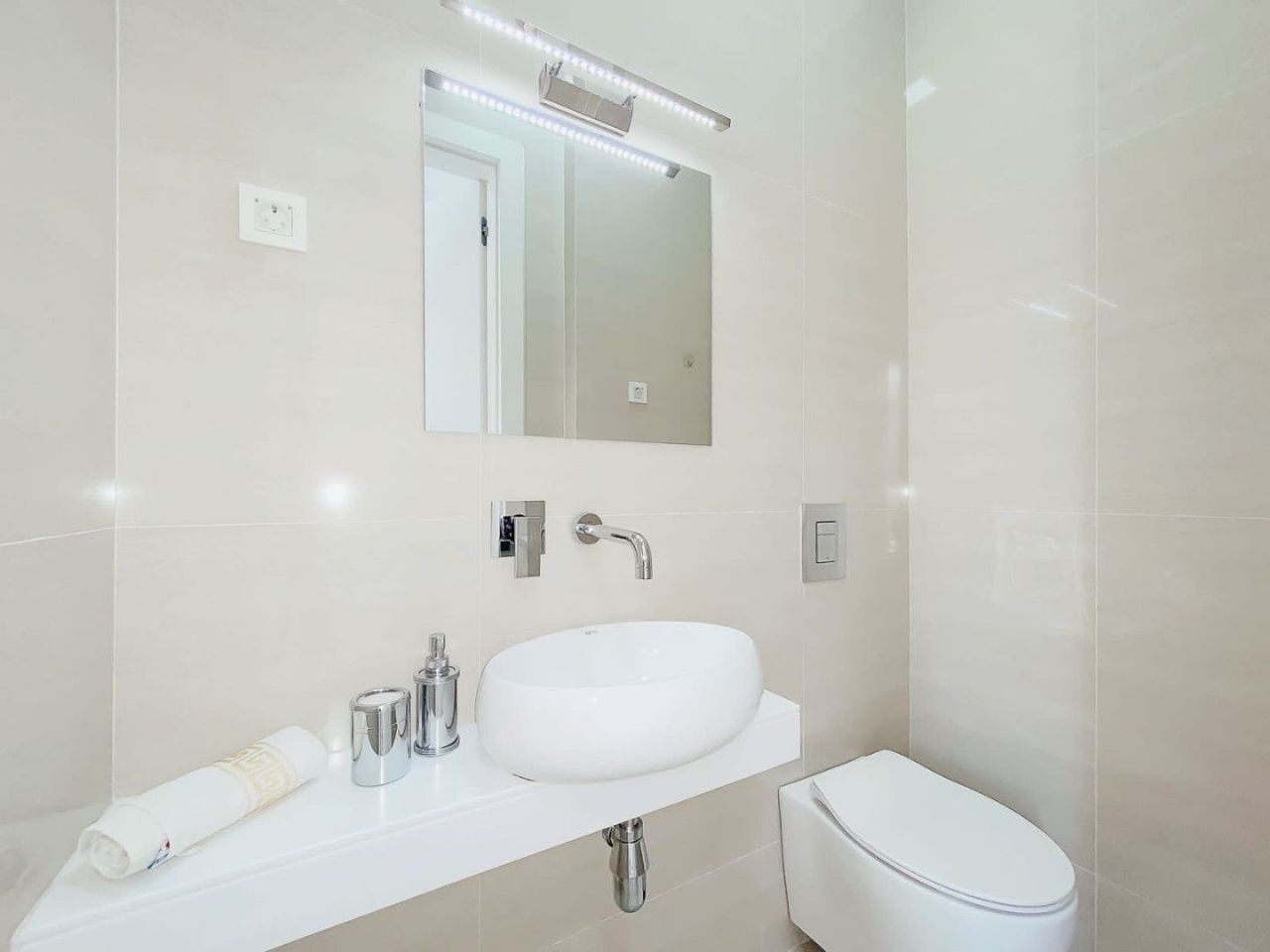 Gewerbeimmobilien in Becici, Montenegro, 122 m² - Foto 12