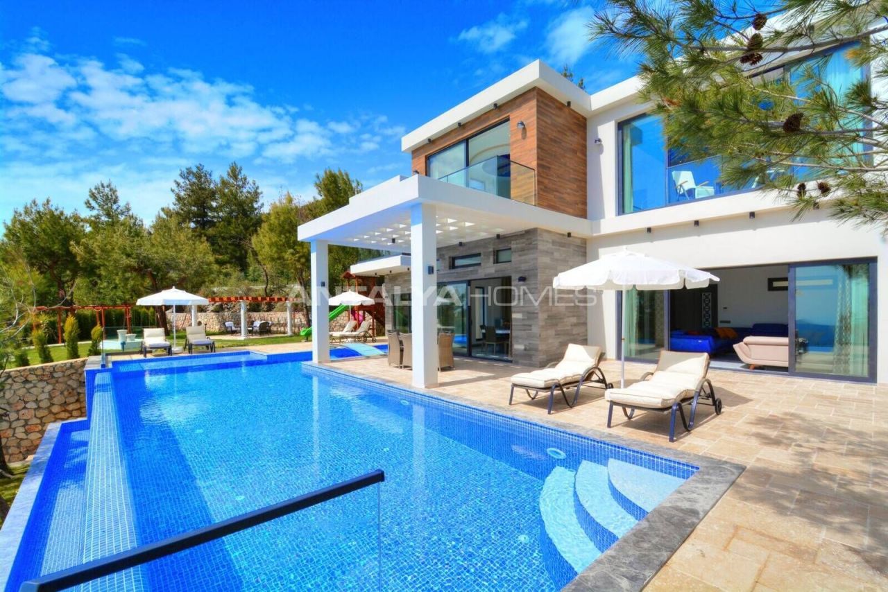 Villa in Kaş, Türkei, 271 m² - Foto 1