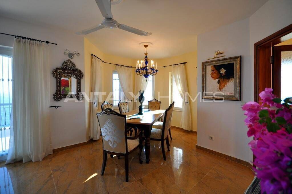 Villa in Kaş, Turkey, 350 m² - picture 11