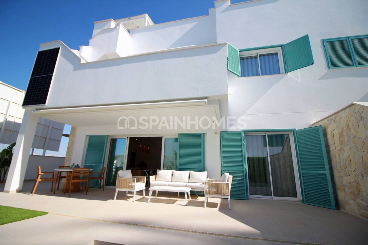 Apartamento en Pilar de la Horadada, España, 87 m² - imagen 1