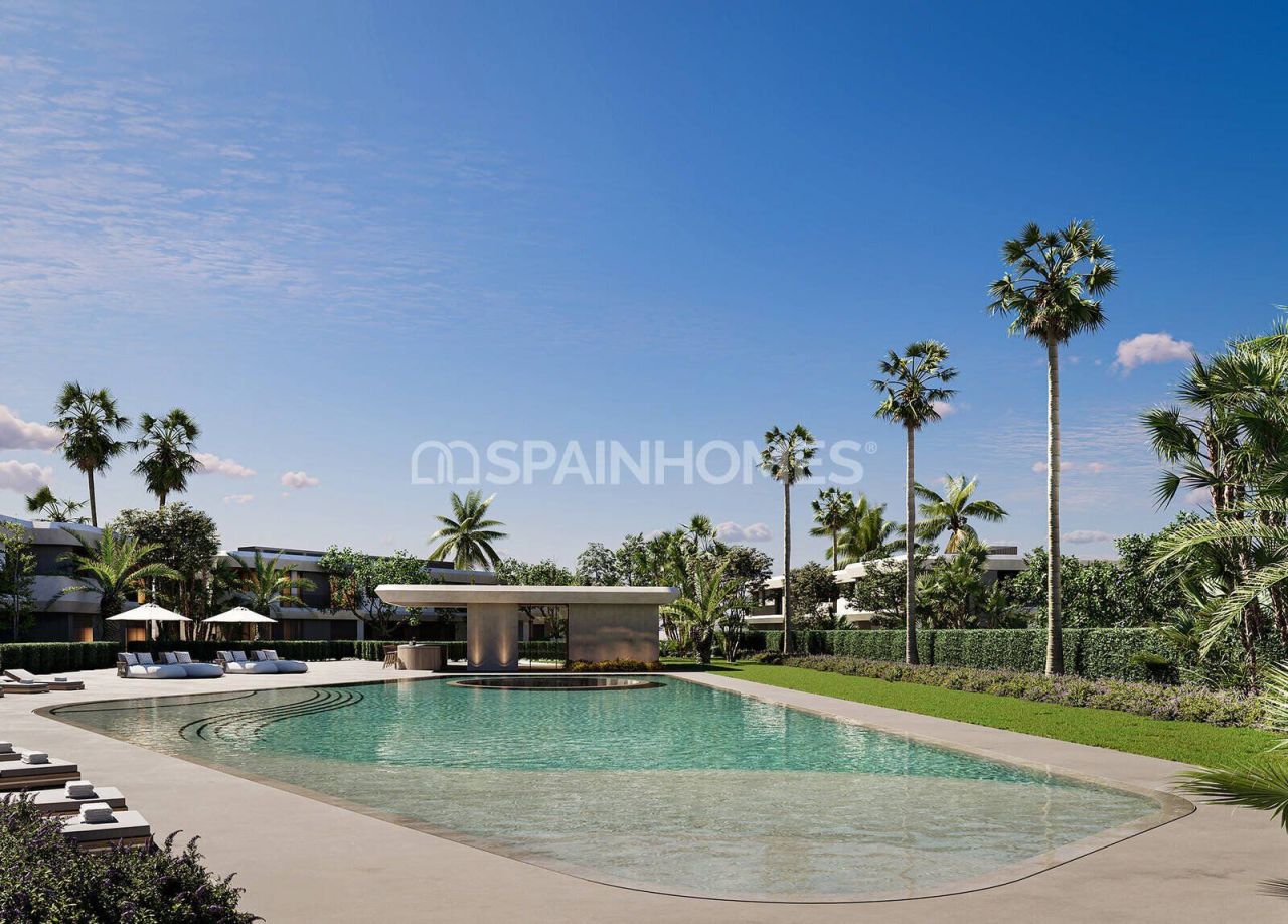 Apartment in Casares, Spain, 155 m² - picture 2