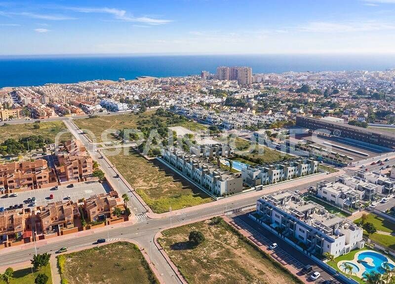 Appartamenti a Torrevieja, Spagna, 69 m² - foto 4