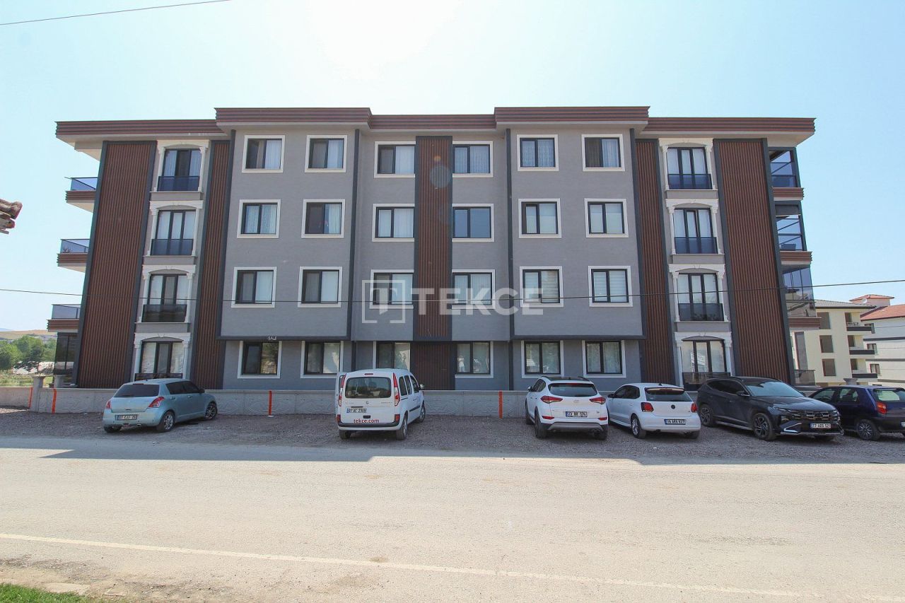 Appartement Çiftlikköy, Turquie, 210 m² - image 1